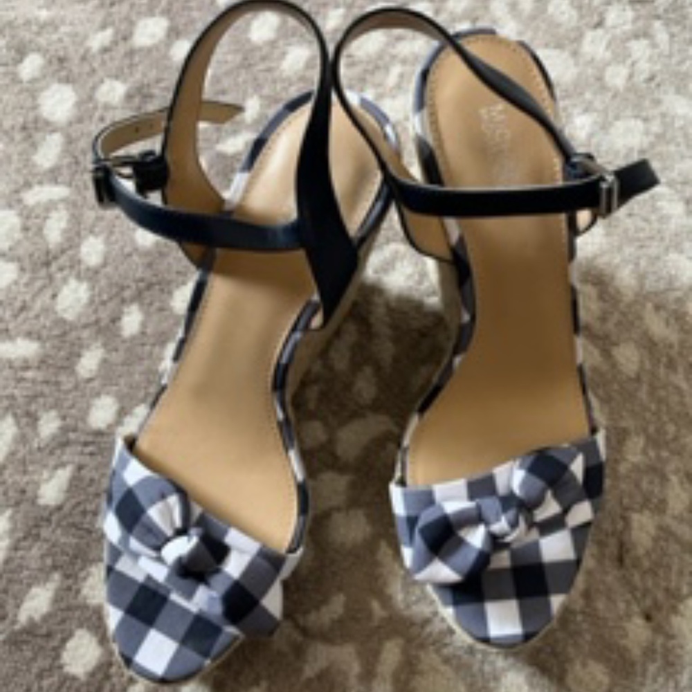 MK wedges